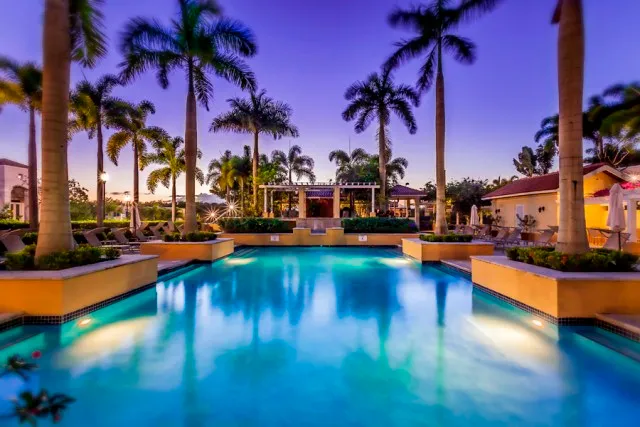 Treasure-Point-Outdoor-pool-lighting-1