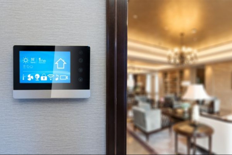 Choosing the Right Home Surveillance System Guide