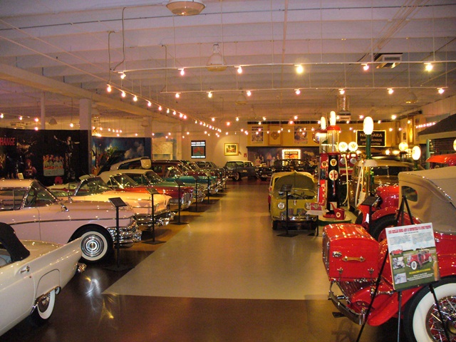 Palm Beach Auto Museum Design And Installation